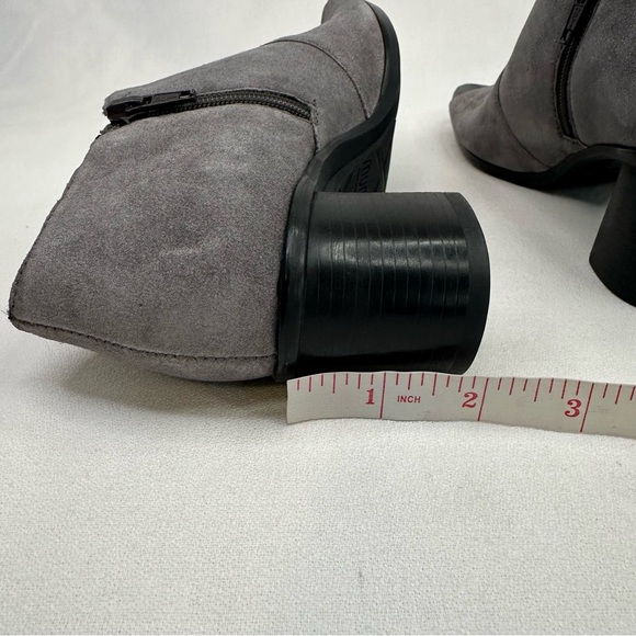 Munro Gray Heeled Boots with Chunky Heel and Open Toe Design - Picture 11 of 11